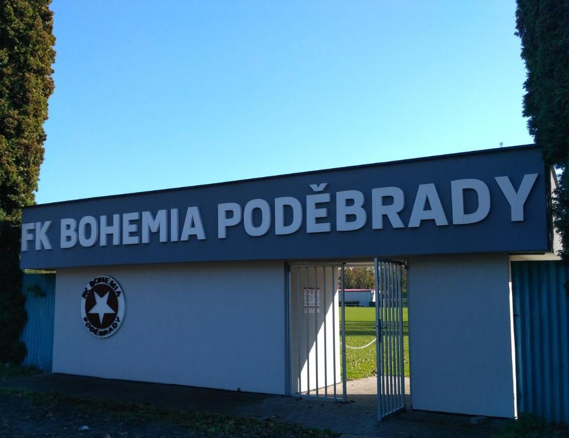 Homestay Poděbrady Kültér fotó